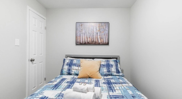 1BR - Boutique Apt With Netflix - Prime Location, Varaa Boutique-hotelli Hamilton 