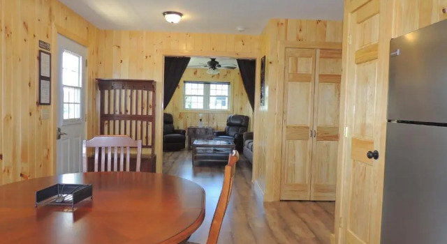 Коттедж с 2 комнатами Angel Rock Waterfront Cottages and Vacation Homes