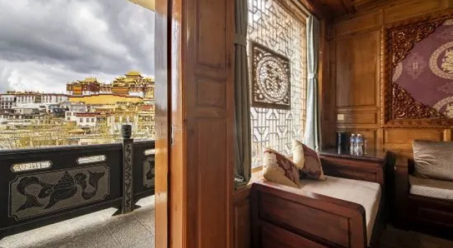 Люкс Songjing Bieyuan Homestay (Shangri-La Ganden Sumtseling Monastery)