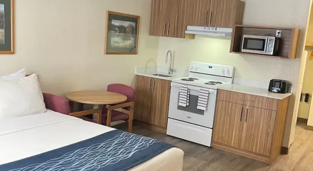 Suite Rodeway Inn