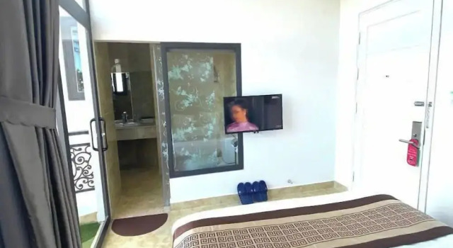 Двухместный номер Deluxe с балконом и с видом на окрестности Minh Cương Hotel