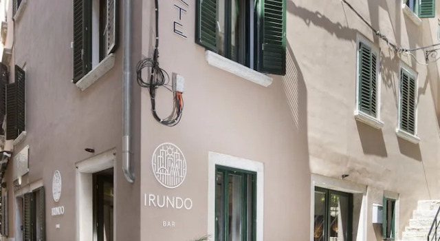 Irundo Rovinj - Tre Porte, Забронировать Отель Бизнес-отели Ровинь, рядом с Church of Saint Benedict Rovinj, 4* 5*