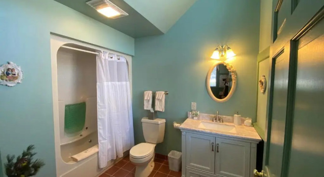 Двухместный люкс Chambery Inn