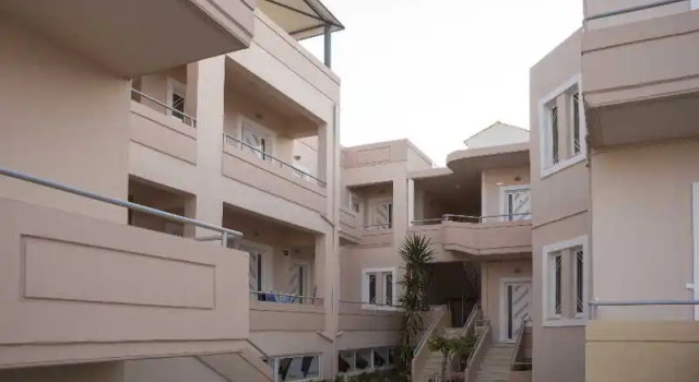 Elia Apartments