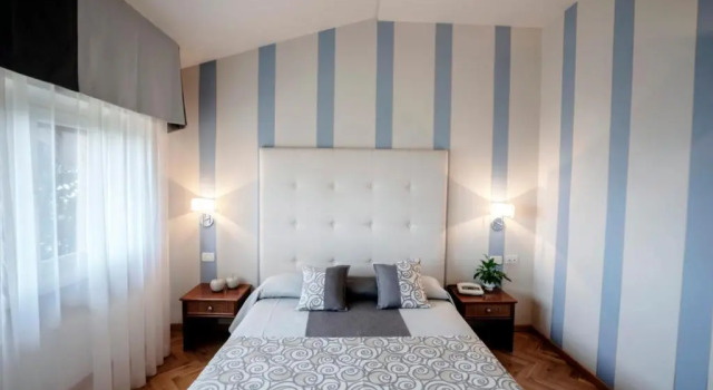 Двухместный номер Standard Hotel Bellevue