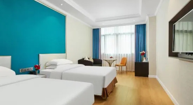 Familie Suite 2 Schlafzimmer Urba Hotel