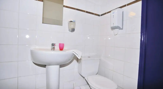 Двухместный номер Comfort Hôtel Raphael Prado