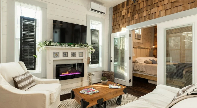 1821 Pleasure Pier Cottage - 1 Br cottage by RedAwning