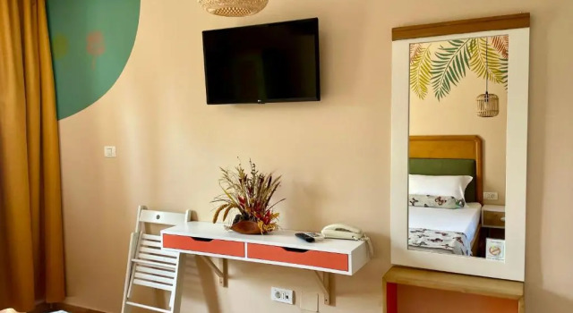 Standardní Dvoulůžkový s manželskou postelí pokoj s balkonem Vamabel House