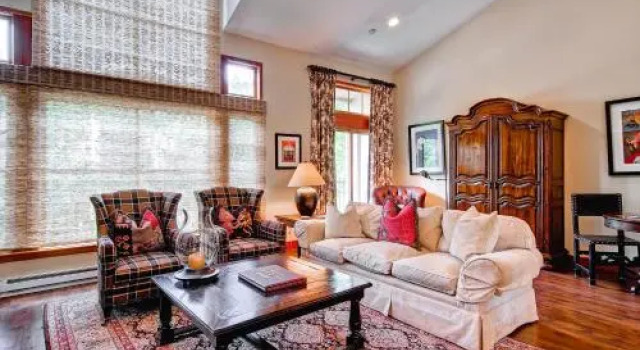 Meadows Townhome M2
