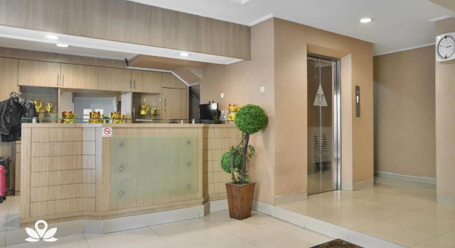 ZEN Rooms Mangga Besar 8, Prenota Hotel Taman Sari 