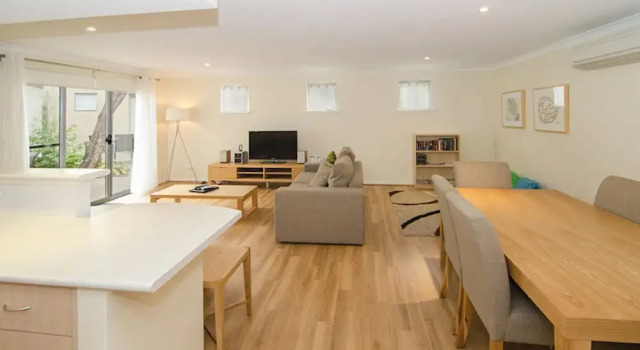 Beach Retreat, Забронировать Отель Басселтон Geographe Bay, рядом с Busselton Archery &amp; Family Fun Park