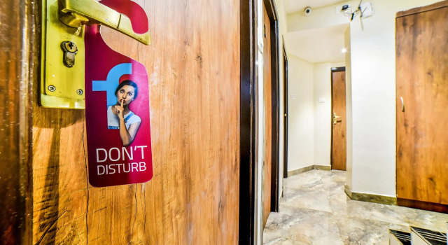 Via Deluxe Comfort, Забронировать Отель Отели штата Махараштры 3 звезды, 3*