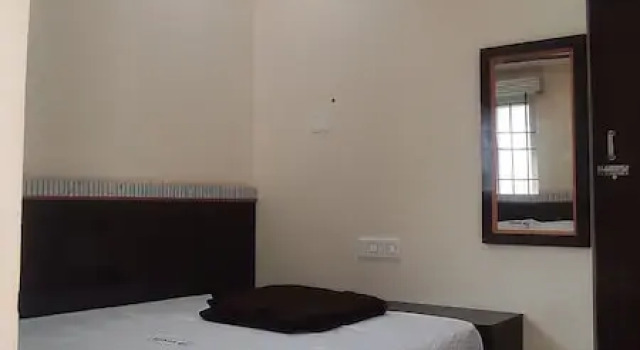 Sri Vasavi Residency, Забронировать Отель Недорогие отели Рамешварам, недорого