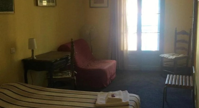 Hotel Vidal, Rezervați Hotel Ceret Pyrénées-Orientales