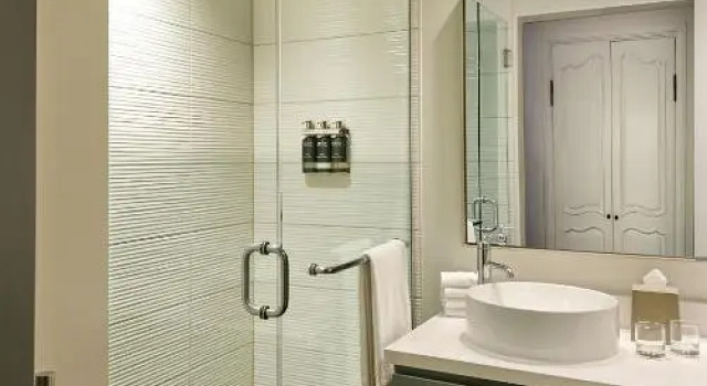 Лофт Family Bi-Level c 1 комнатой с видом на город Hotel Colonnade Coral Gables, Autograph Collection