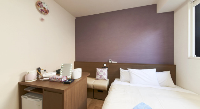 Кровать в общем номере (женский номер) Hotel SunClover Koshigaya Station