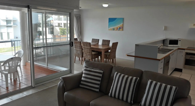 Апартаменты с 2 комнатами с видом на океан Pandanus Coolum Beach