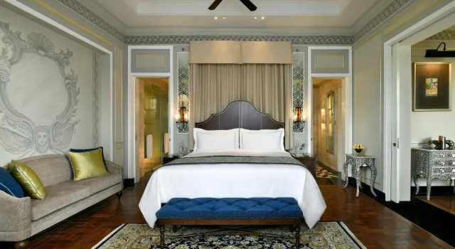 Люкс с балконом Raffles Udaipur