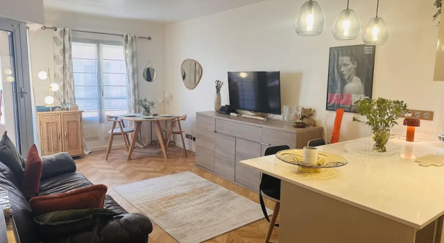Апартаменты Lovely one Bedroom Apartment With Balcony Wifi Just Minutes Walk From Palais and Cannes Beaches - 109