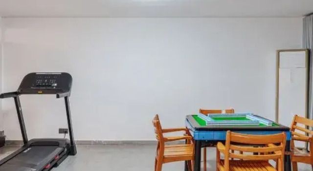 Anji Banxia Homestay (Anji Yunshang Grassland Resort Store)