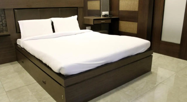 Hotel Plaza Inn, Ajmer, Забронировать Отель Отели штата Раджастхана с парковкой, Парковка