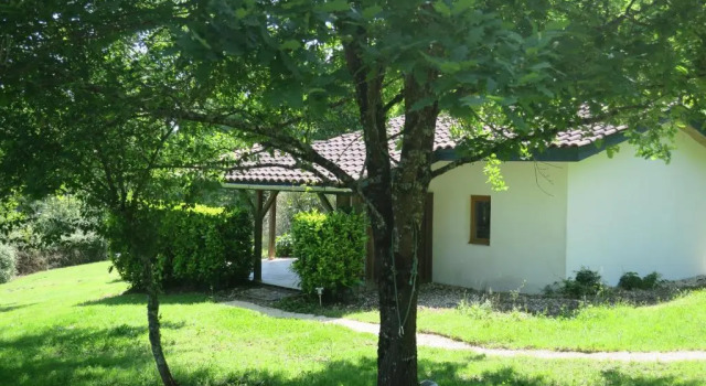 Коттедж Le Verger Gites Castelnau DAuzan