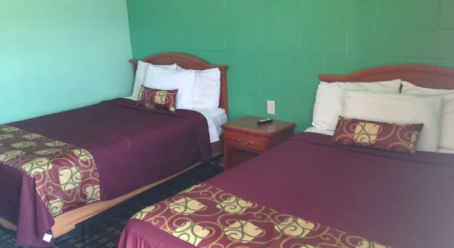 Sleep-ees Inn, Saginaw & Shields, Réserver Hôtel Shields Michigan
