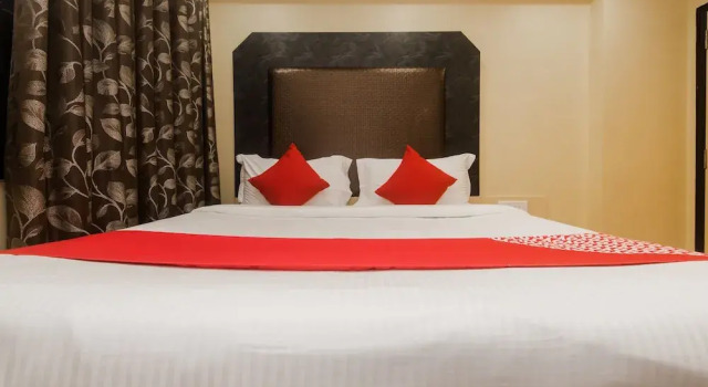 Hotel Elegant by OYO