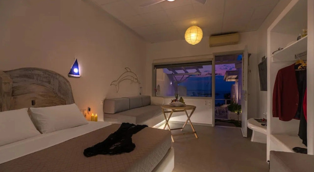 Четырёхместный люкс Bella View Mykonos Town Suites