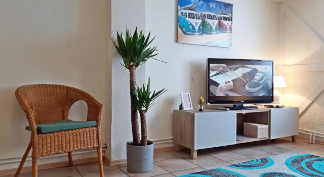 Коттедж с 4 комнатами Haus des Handwerkers