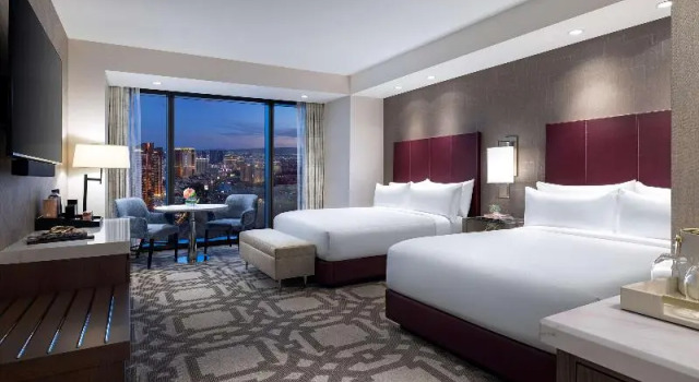 Номер Superior с видом на город Crockfords Las Vegas, LXR Hotels & Resorts at Resorts World
