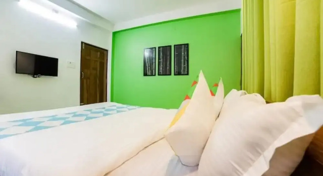 Goroomgo Khan Basera Bhubaneswar, Rezerwuj Hotel Hotele w Bhubaneshwar z parkingiem, Parking
