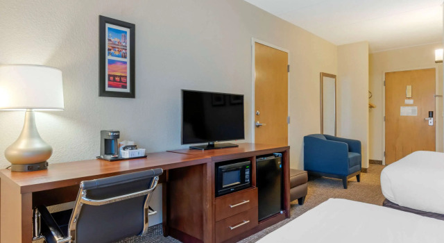 Четырёхместный номер Standard Comfort Inn Mechanicsburg - Harrisburg South