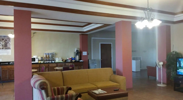 Executive Inn and Suites Waxahachie