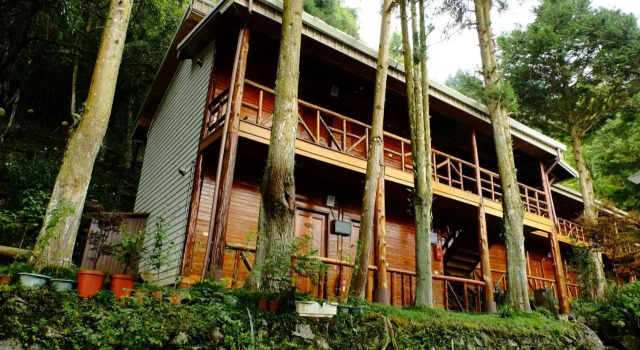 Da Kuan Peach Farm Resort, Rezervați Sejur la fermă Hualing Fuxing District