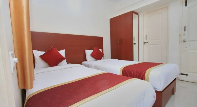 OYO 9653 Ample Premium Suites, Rezervovat Hotel Hotely v Bangalore s parkováním, Parkování