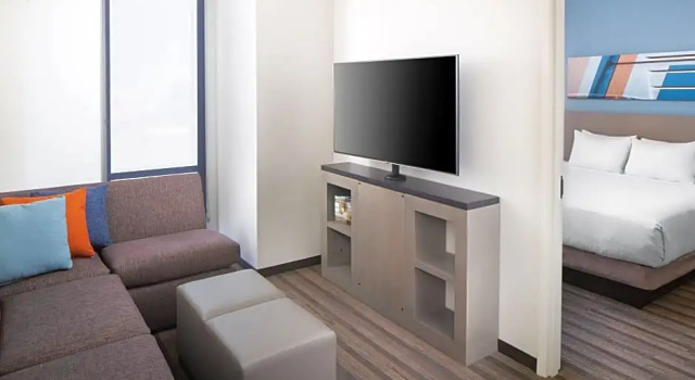 Двухместный люкс c 1 комнатой Hyatt House Nashville at Vanderbilt