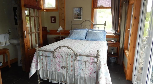 Blue Tin Roof Bed & Breakfast, Réserver Hôtel Livingstone Cove 