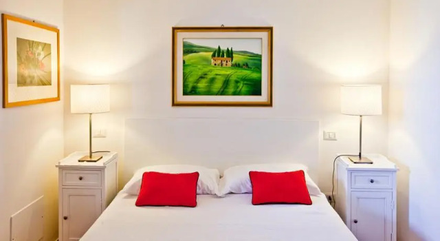Il Poggetto sul Lago, Varaa Hotelli Marta 
