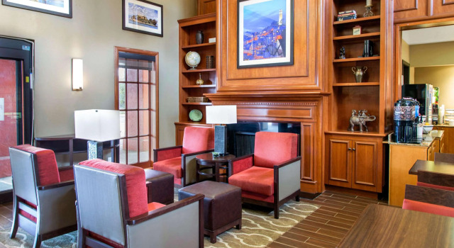 Comfort Inn and Suites San Francisco Airport North