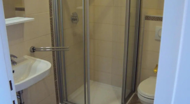 Трёхместный номер Standard с балконом и с видом на бассейн Hotel Diana