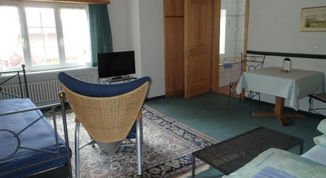 Hotel Heimat, Varaa Hotelli Bauma 