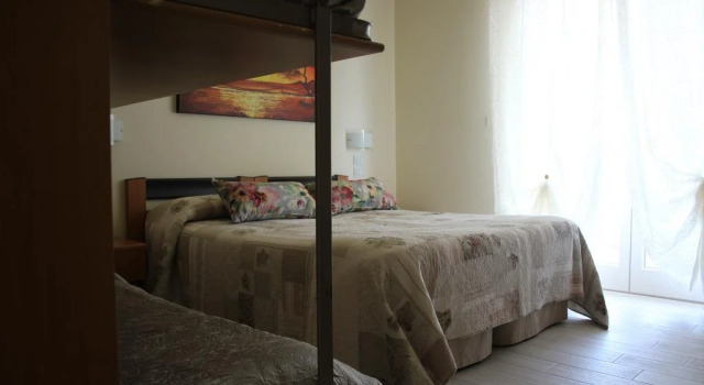 Hotel Margherita Meublè, Забронировать Отель Отели Лугана-ди-Сирмионе с парковкой, Парковка