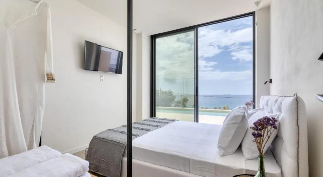 Вилла с видом на море S CAVE VILLAS SEASIDE KARYSTOS