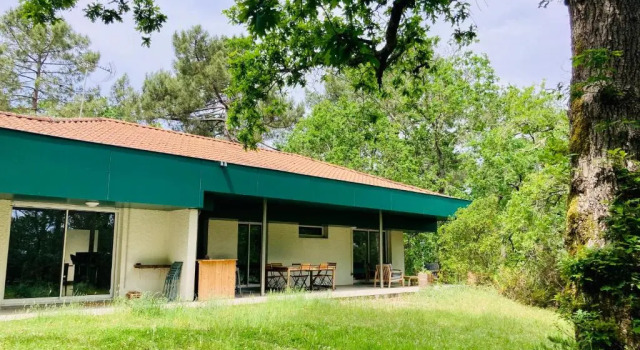 Вилла Le Domaine de la Montagnette