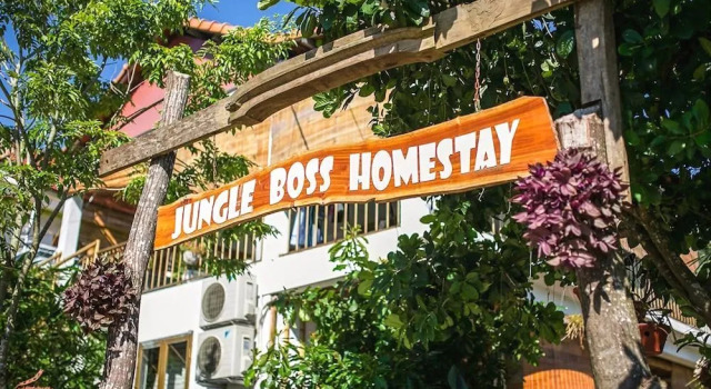 Jungle Boss Homestay, Prenota Hotel Hotel a Quang Binh con piscina, Piscina