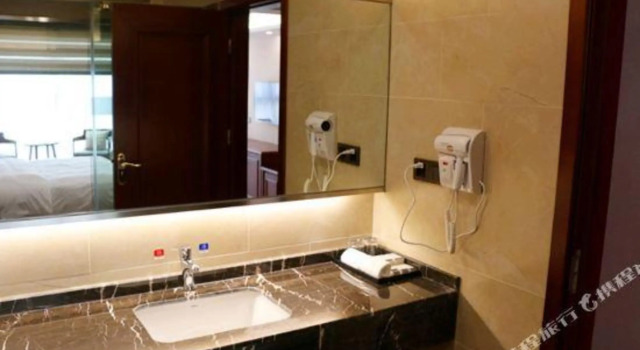 Yichen boutique hotel (university city store, Jinzhai south road, Hefei), Prenota Boutique Hotel a Anhui con parcheggio, Parcheggio
