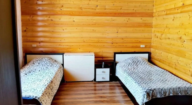 Guest house on 13A Gornaya Street, Prenota Affittacamere Hotel a Irkutsk Region con parcheggio, Parcheggio