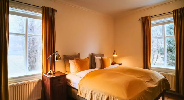 Hótel Aldan, Rezerwuj Hotel Hotele w East Iceland. z parkingiem, Parking